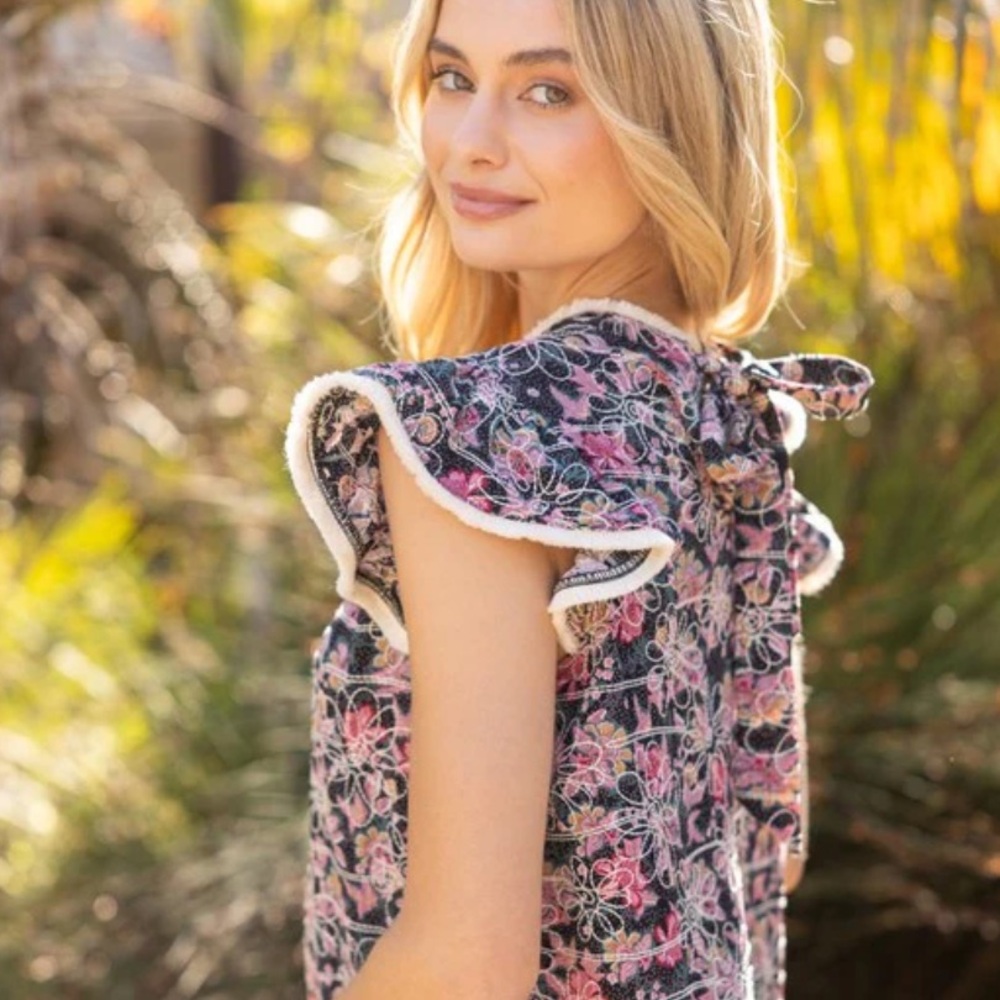 Voy Floral Embroidered Fringe Detail Back Ribbon Top Size Large